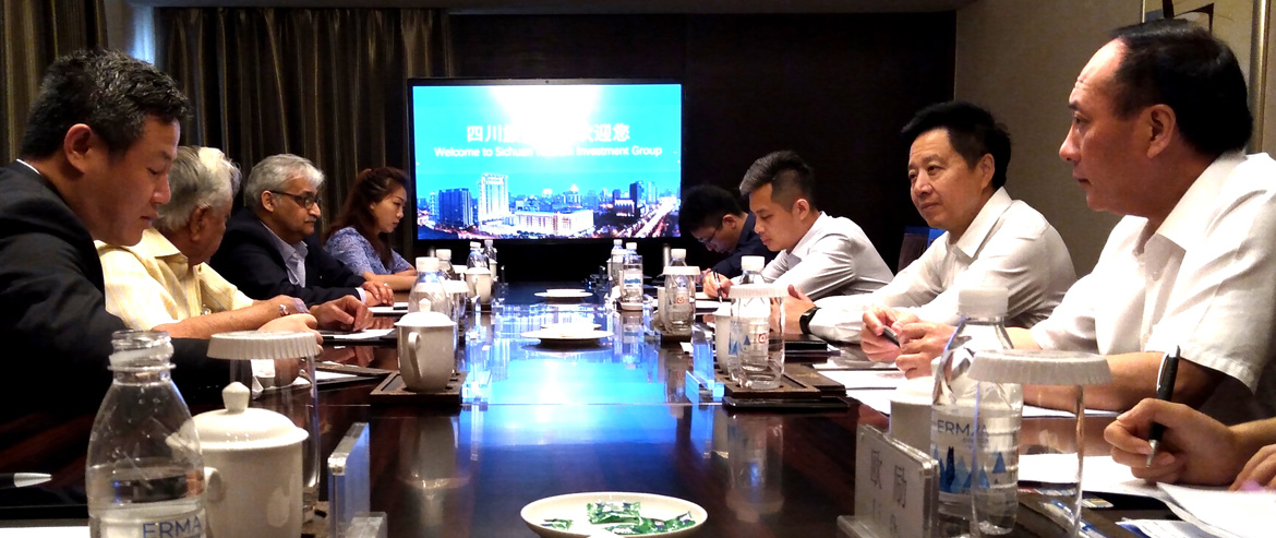 集团党委副书记、副董事长、总经理杨川会见印度靛蓝集团执行董事卡皮尔·巴蒂亚先生一行